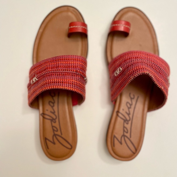 Zodiac sandals Size 7.5 - Picture 3 of 4